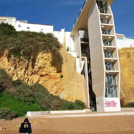 2 Bedrooms At 200 M Away From The Beach With Sea View And Wifi Albufeira