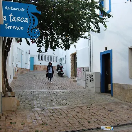 2 Bedrooms At 200 M Away From The Beach With Sea View And Wifi